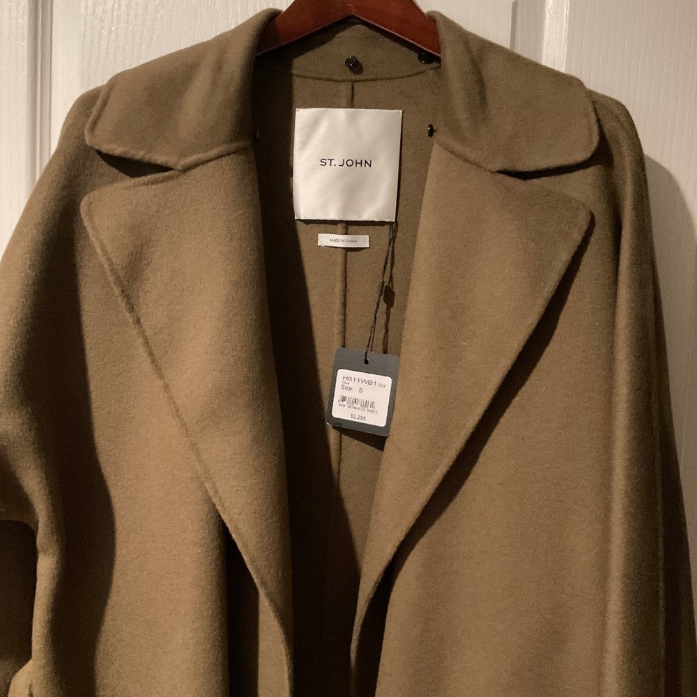 St. John overcoat olive green size small new with tag